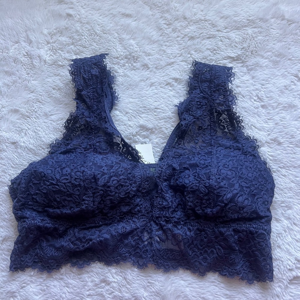 Aerie Real Good Navy Blue Floral Lace Bralette V-Neck Eyelash Trim Medium NWT
